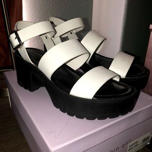 Madden Girl white platform sandals - size 9